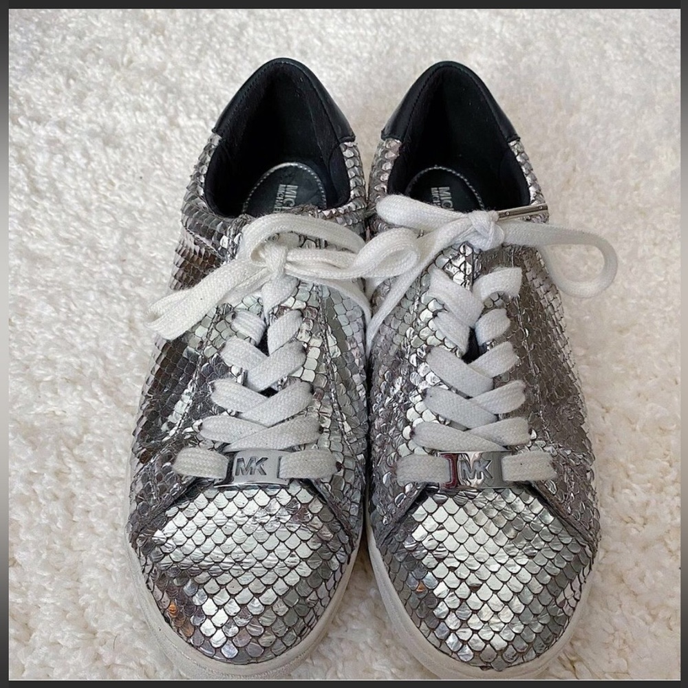 Michael Kors size 6.5 leather sequin shoes